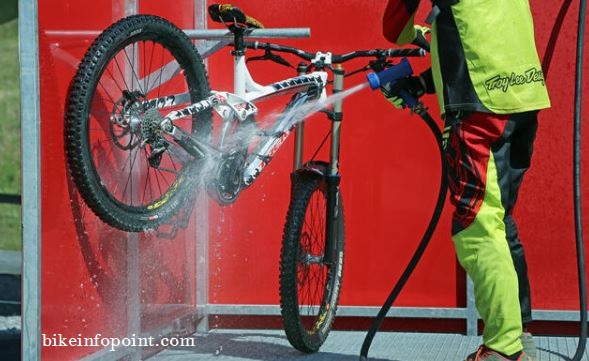 Does Washing Your Bike Damage it