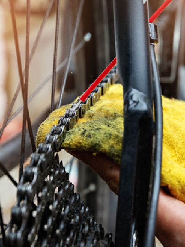 How to_ clean a bike chain with household products