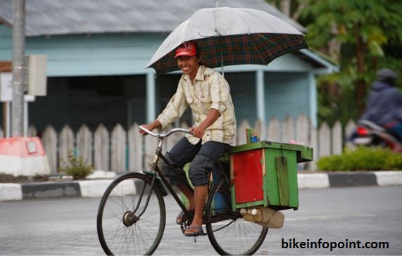 how to attach an umbrella to a bike